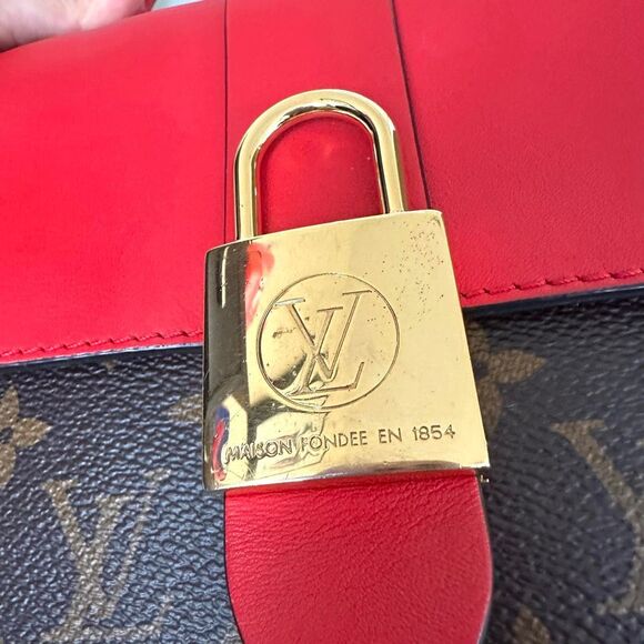 Louis Vuitton Locky BB - Picture 8 of 16